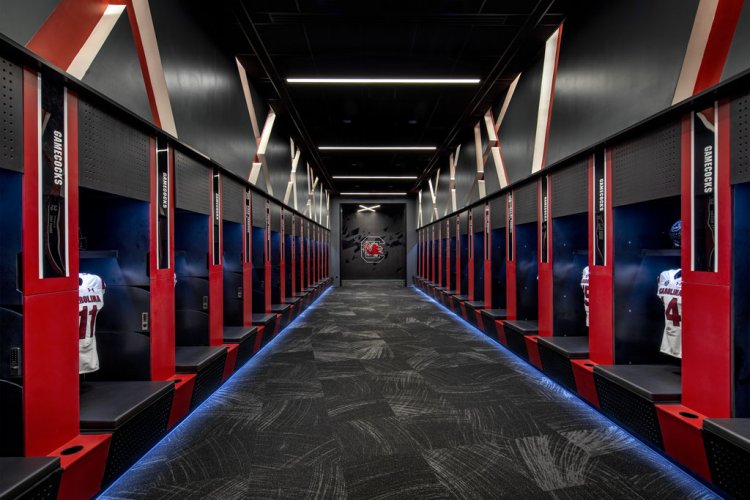 USC Long Family Operations Center 8